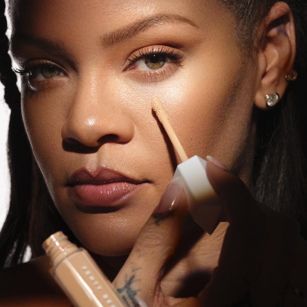 WE'RE EVEN HYDRATING CONCEALER (CORRECTOR HIDRATANTE)